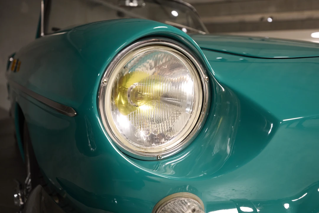 1964 Renault Caravelle - Image 19 of 31