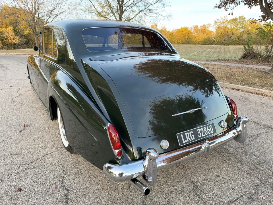 1964 Rolls-Royce Phantom V - Image 13 of 21