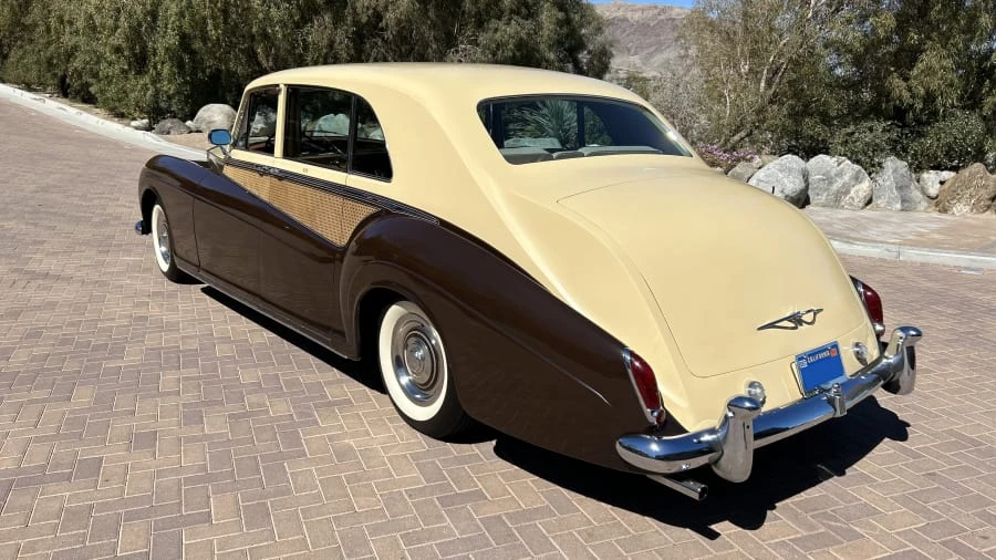 1964 Rolls-Royce Phantom V - Image 2 of 3