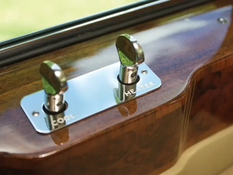 1964 Rolls-Royce Phantom V - Image 22 of 25