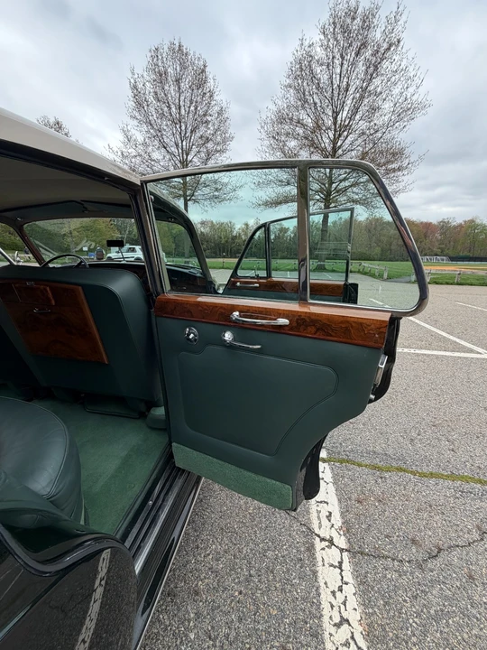 1964 Rolls-Royce Silver Cloud III - Image 16 of 31