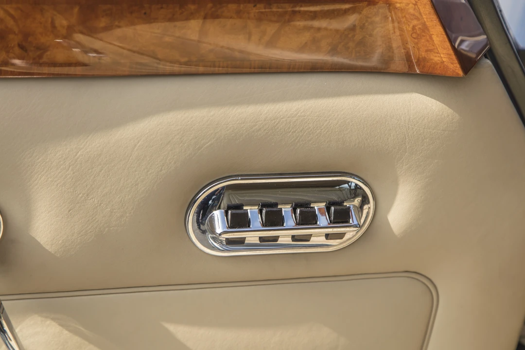 1964 Rolls-Royce Silver Cloud III - Image 23 of 31