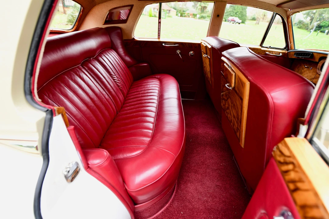 1964 Rolls-Royce Silver Cloud III - Image 13 of 31