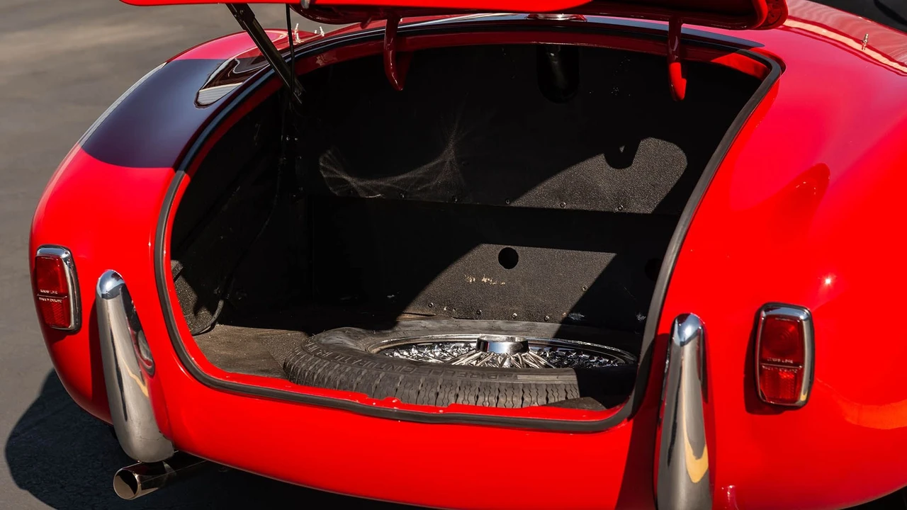 1964 Shelby Cobra 260 - Image 9 of 31