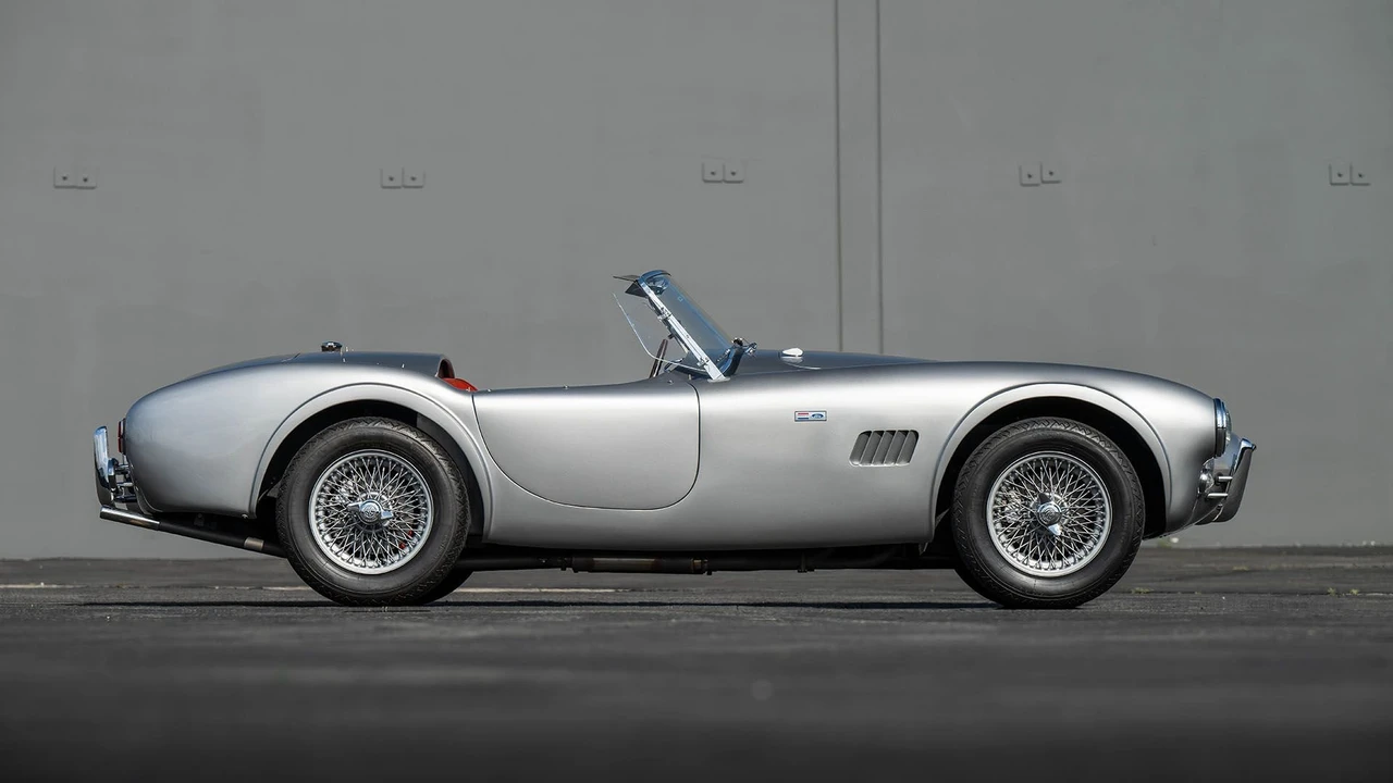 1964 Shelby Cobra 289 - Image 2 of 31