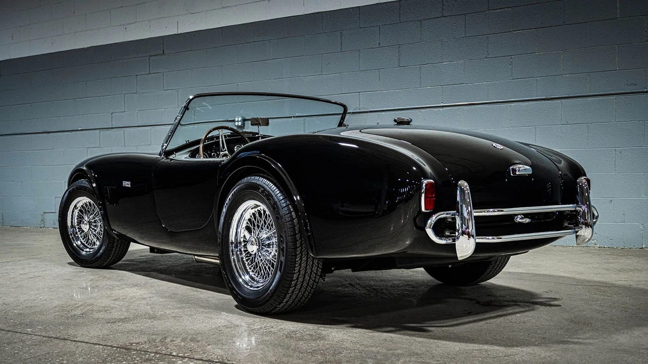 1964 Shelby Cobra 289 - Image 13 of 31
