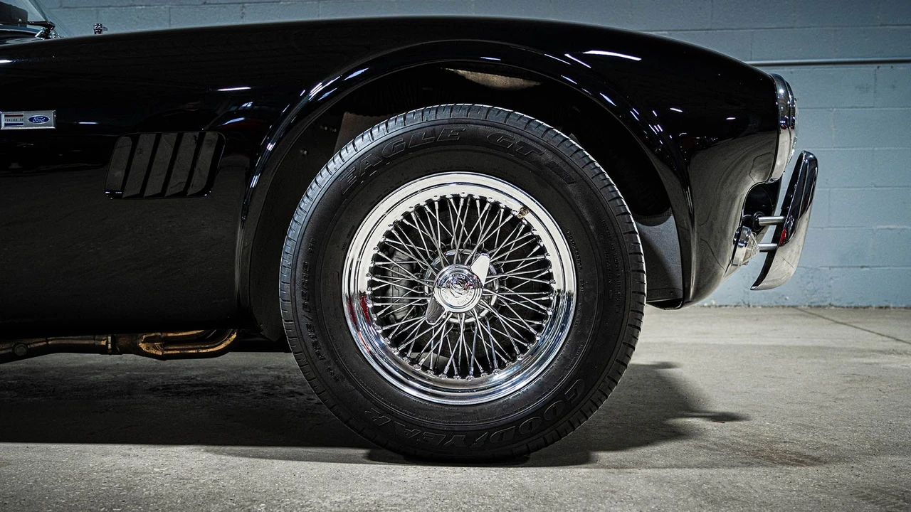 1964 Shelby Cobra 289 - Image 12 of 31