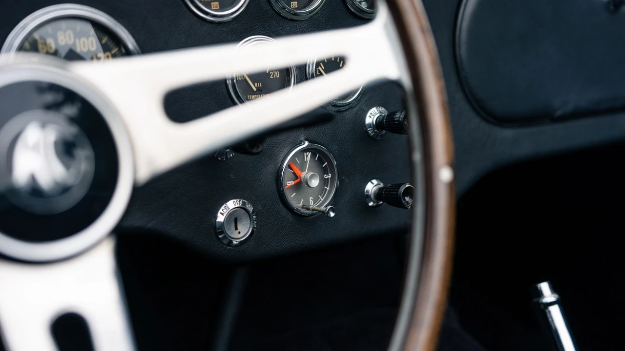 1964 Shelby Cobra 289 - Image 23 of 31