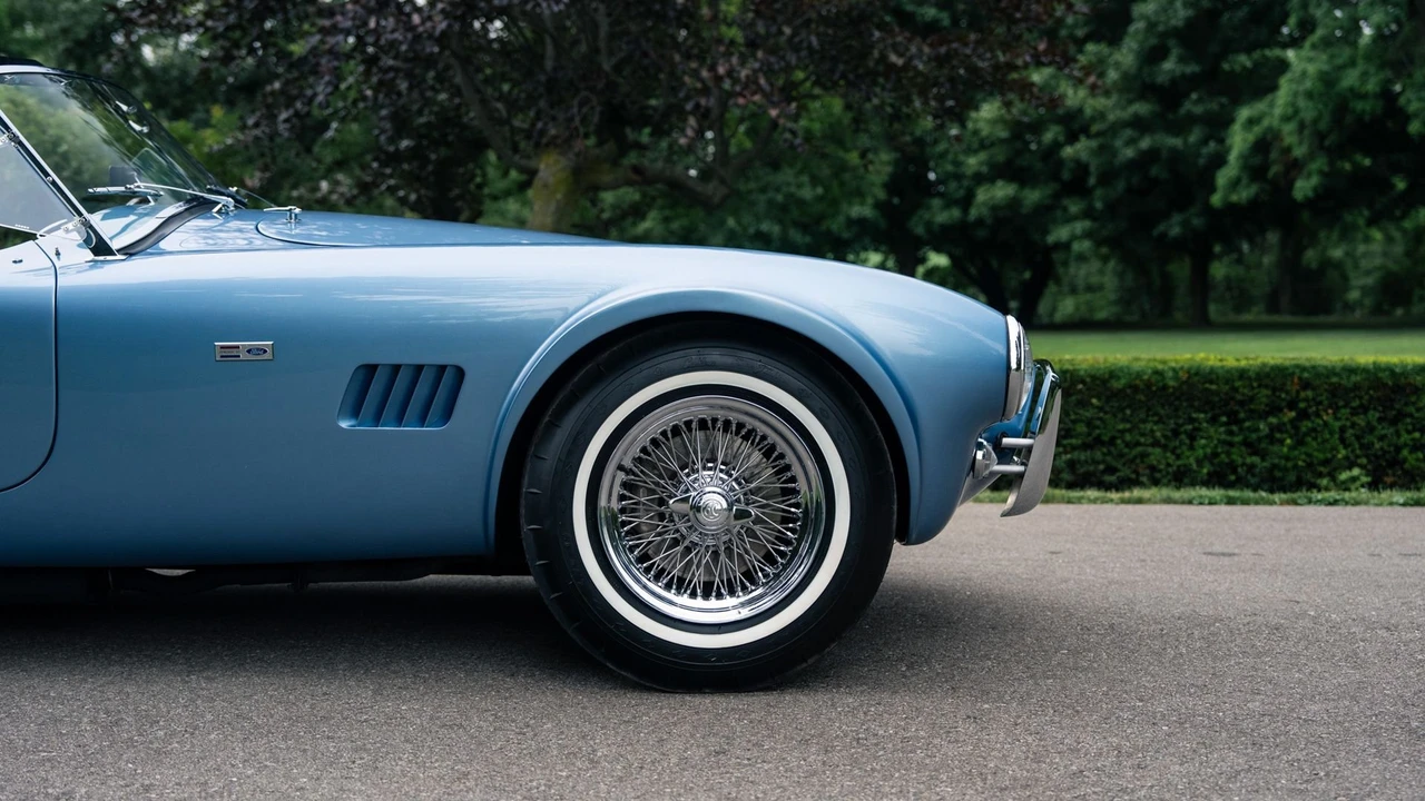 1964 Shelby Cobra 289 - Image 14 of 31