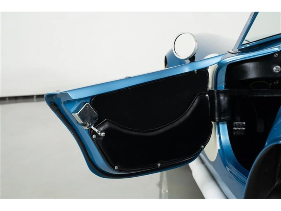 1964 Shelby Cobra 289 - Image 16 of 31