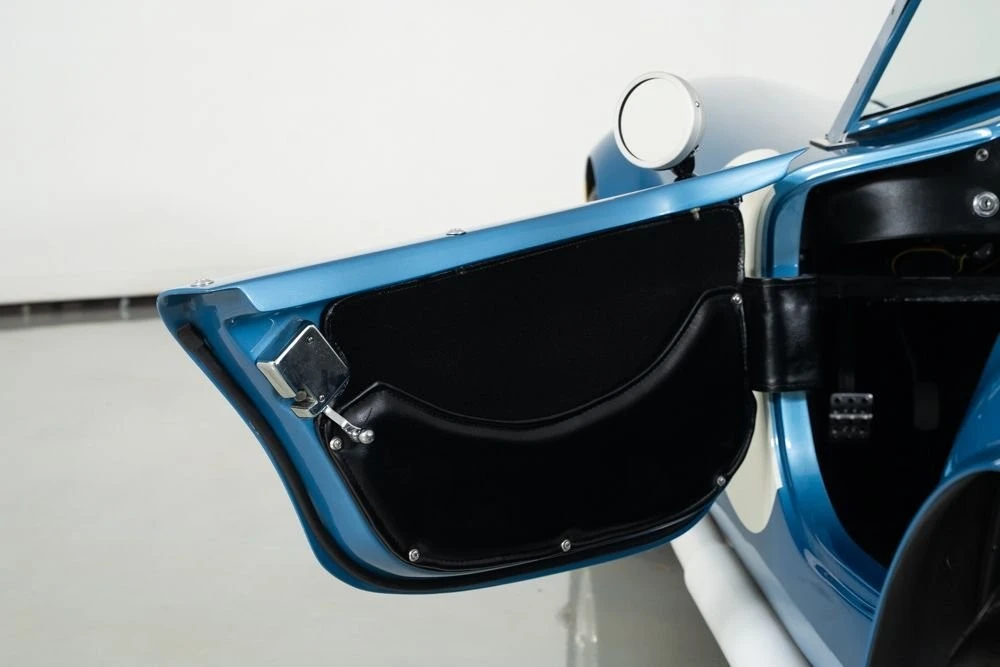 1964 Shelby Cobra 289 - Image 18 of 31