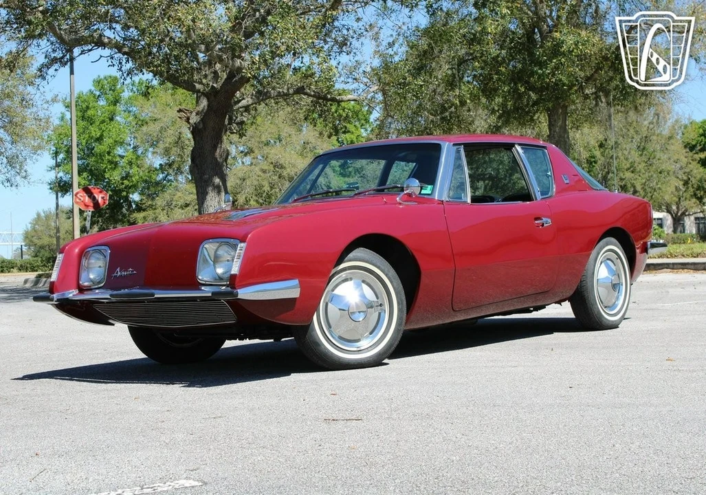 1964 Studebaker Avanti - Image 6 of 12