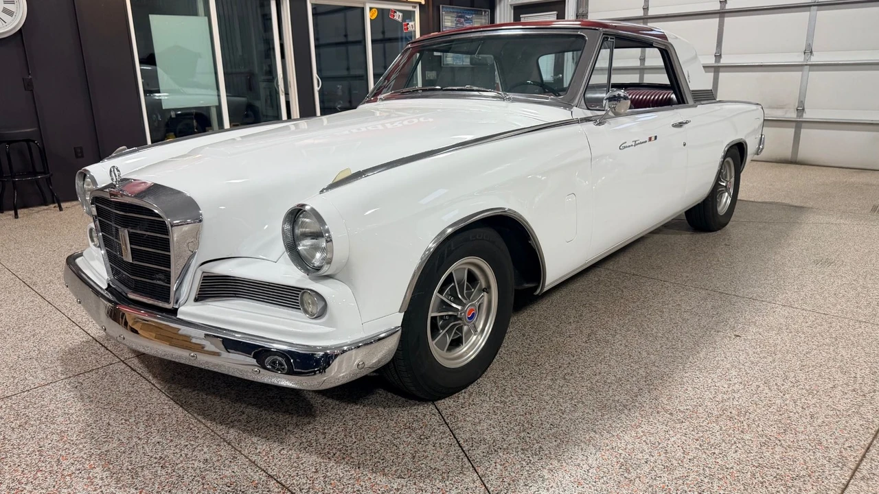 1964 Studebaker - Image 11 of 31