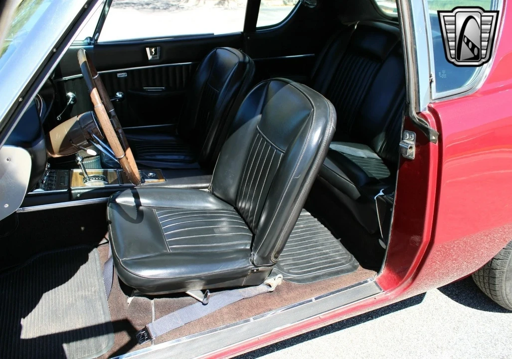 1964 Studebaker Avanti - Image 20 of 21