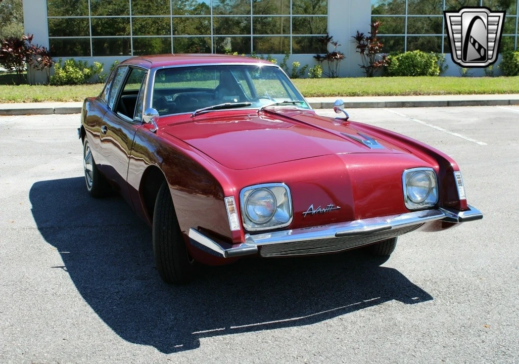1964 Studebaker Avanti - Image 4 of 12