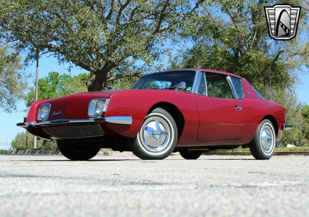 1964 Studebaker Avanti - Image 3 of 12