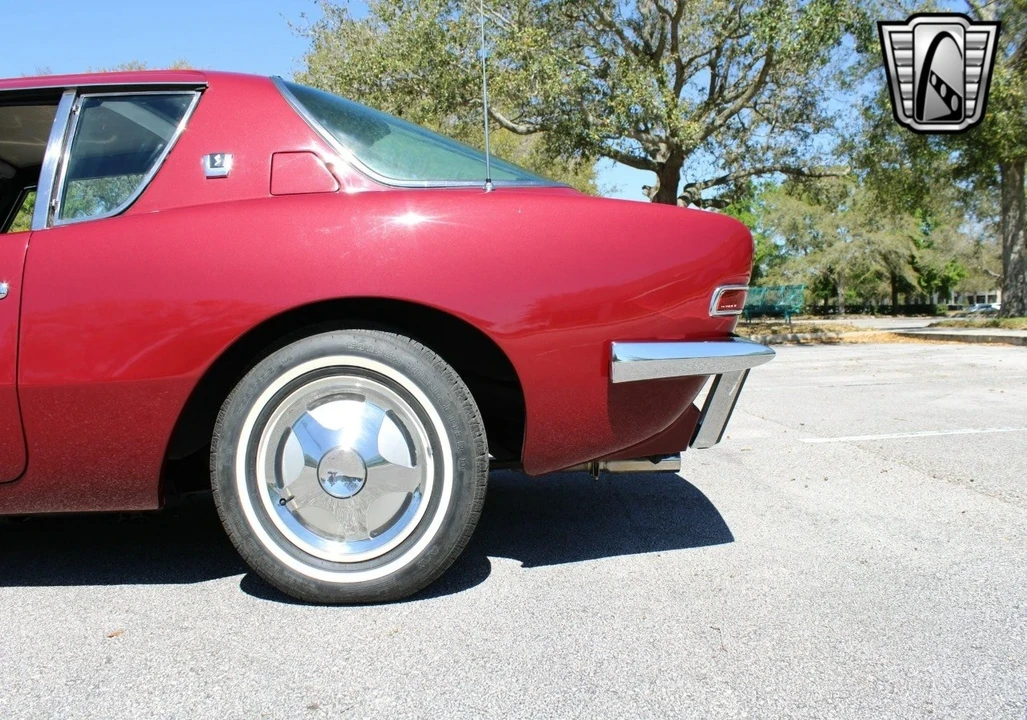 1964 Studebaker Avanti - Image 18 of 21