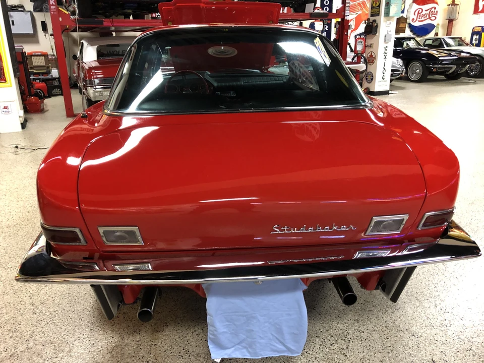 1964 Studebaker Avanti - Image 14 of 31