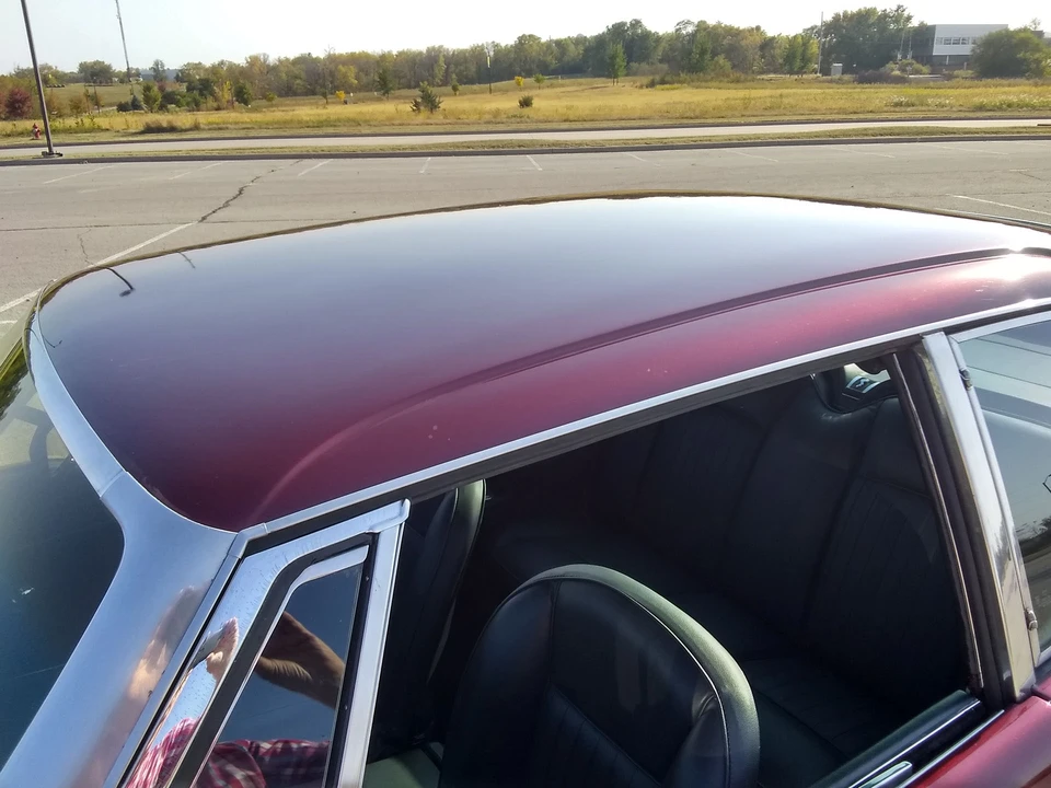 1964 Studebaker Avanti - Image 19 of 31