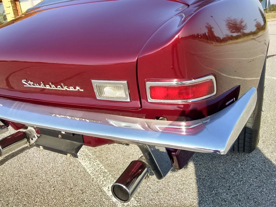 1964 Studebaker Avanti - Image 27 of 31