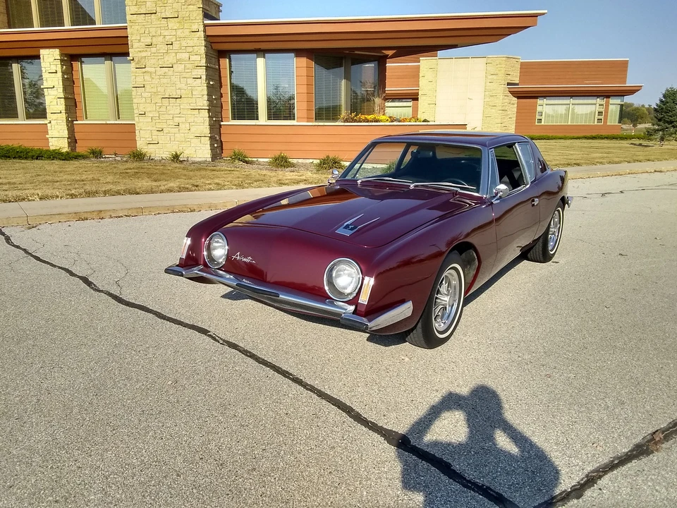 1964 Studebaker Avanti - Image 5 of 31