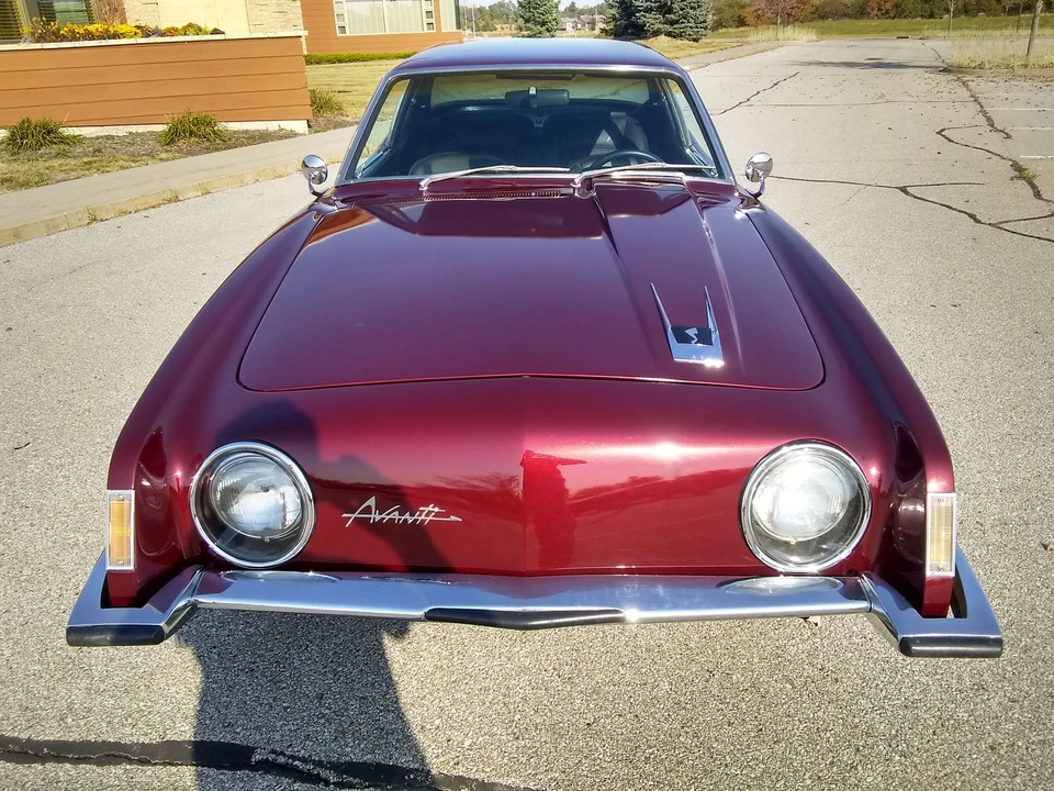 1964 Studebaker Avanti - Image 18 of 31
