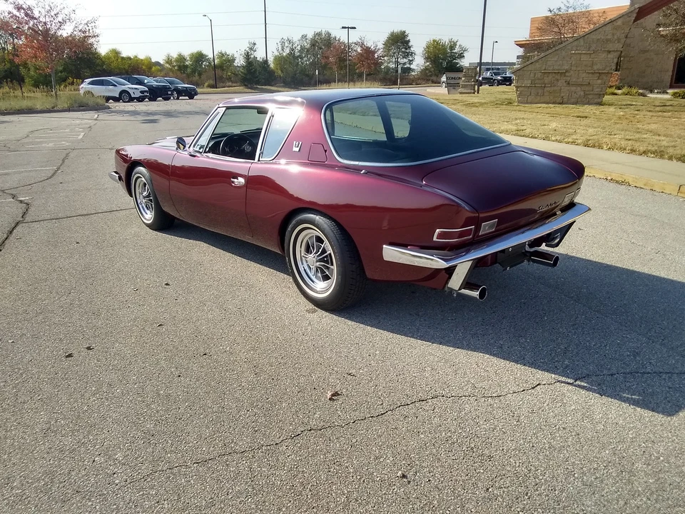 1964 Studebaker Avanti - Image 16 of 31