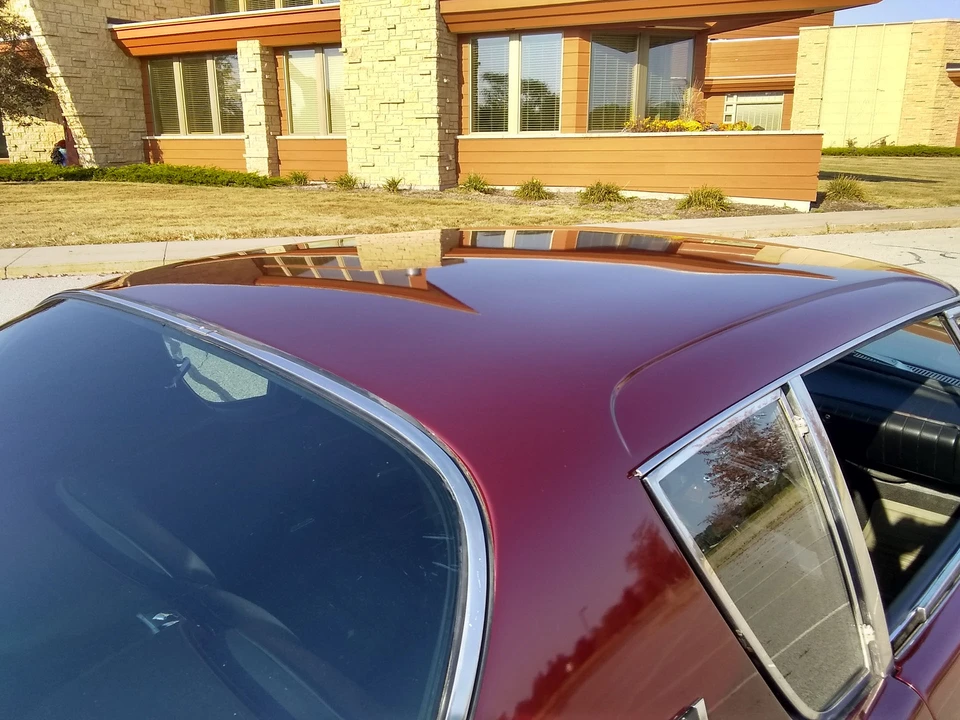 1964 Studebaker Avanti - Image 25 of 31