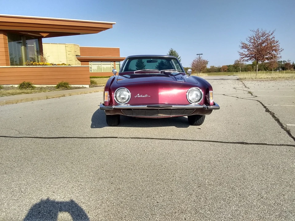 1964 Studebaker Avanti - Image 17 of 31