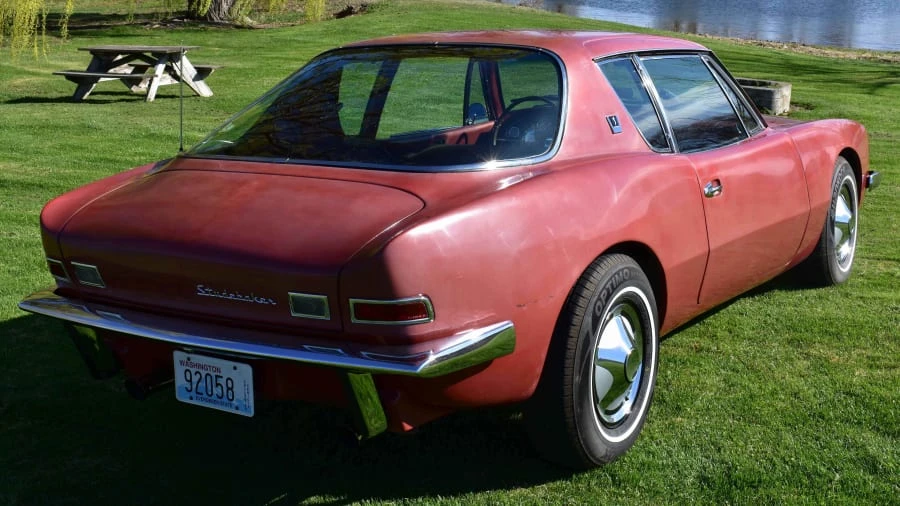 1964 Studebaker Avanti - Image 2 of 10