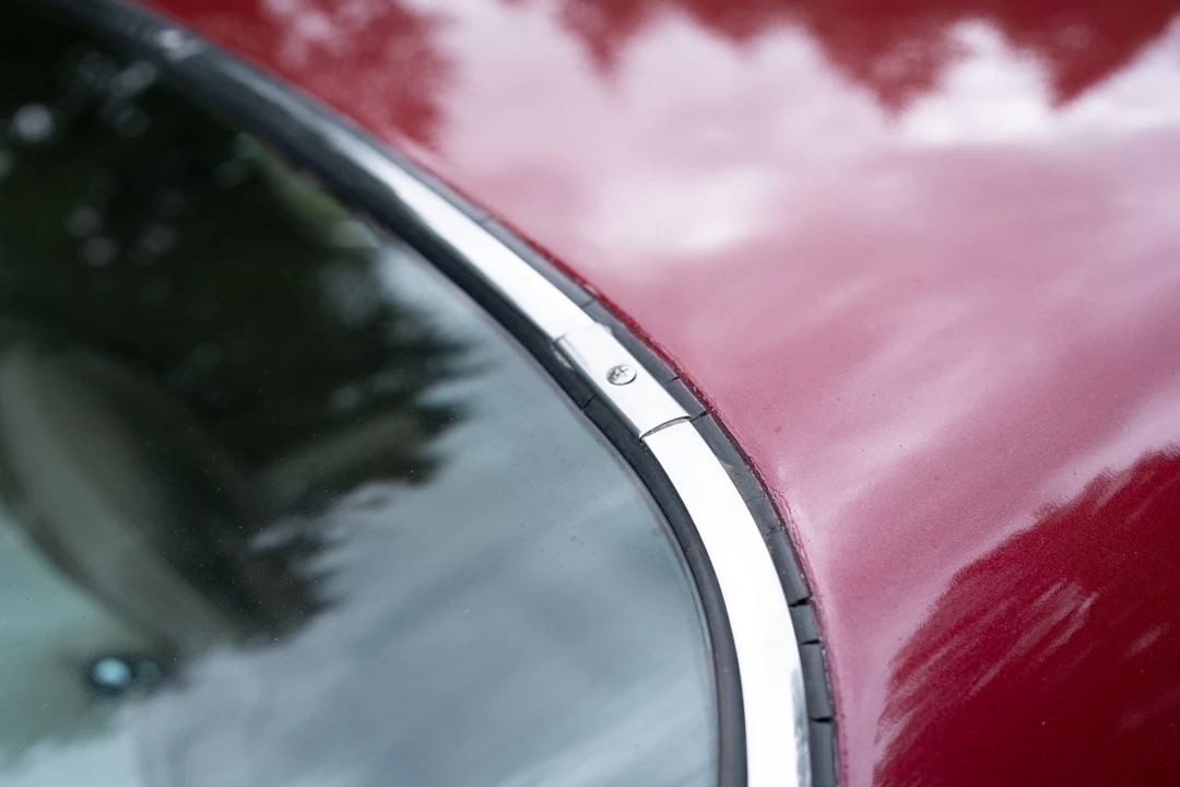 1964 Studebaker Avanti - Image 30 of 31
