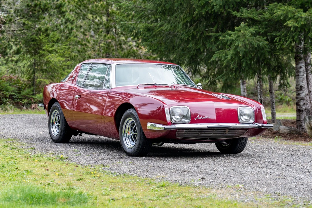 1964 Studebaker Avanti - Image 2 of 31