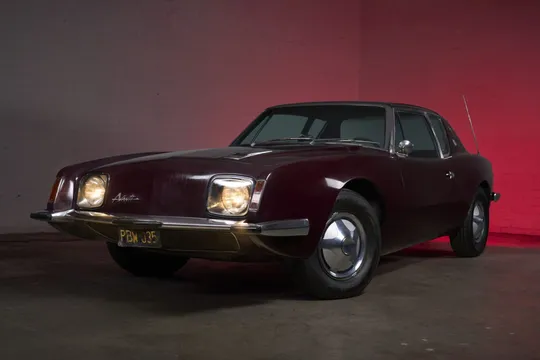 1964 Studebaker Avanti R1