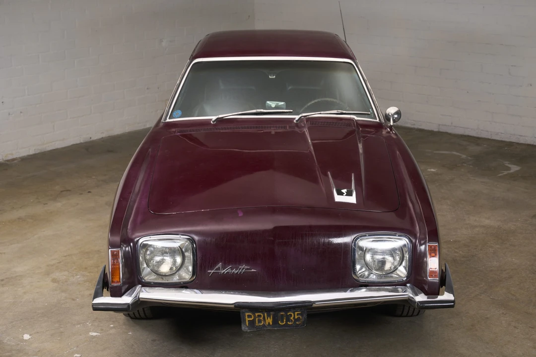 1964 Studebaker Avanti - Image 6 of 31