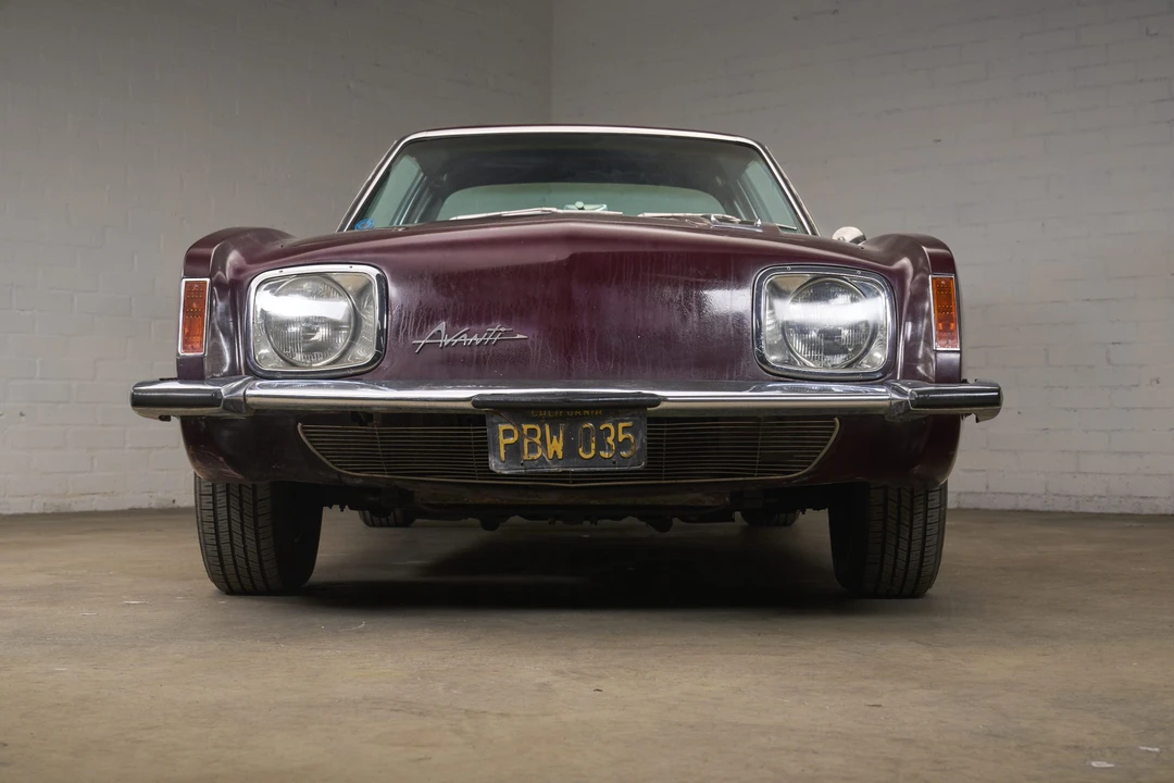 1964 Studebaker Avanti - Image 7 of 31