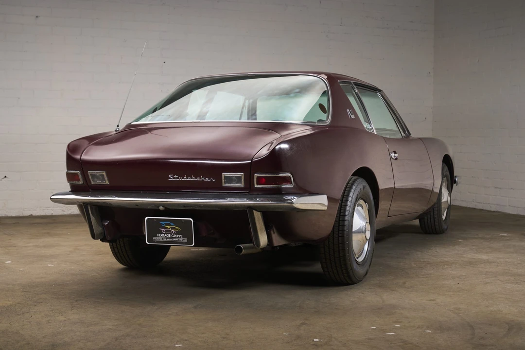 1964 Studebaker Avanti - Image 28 of 31