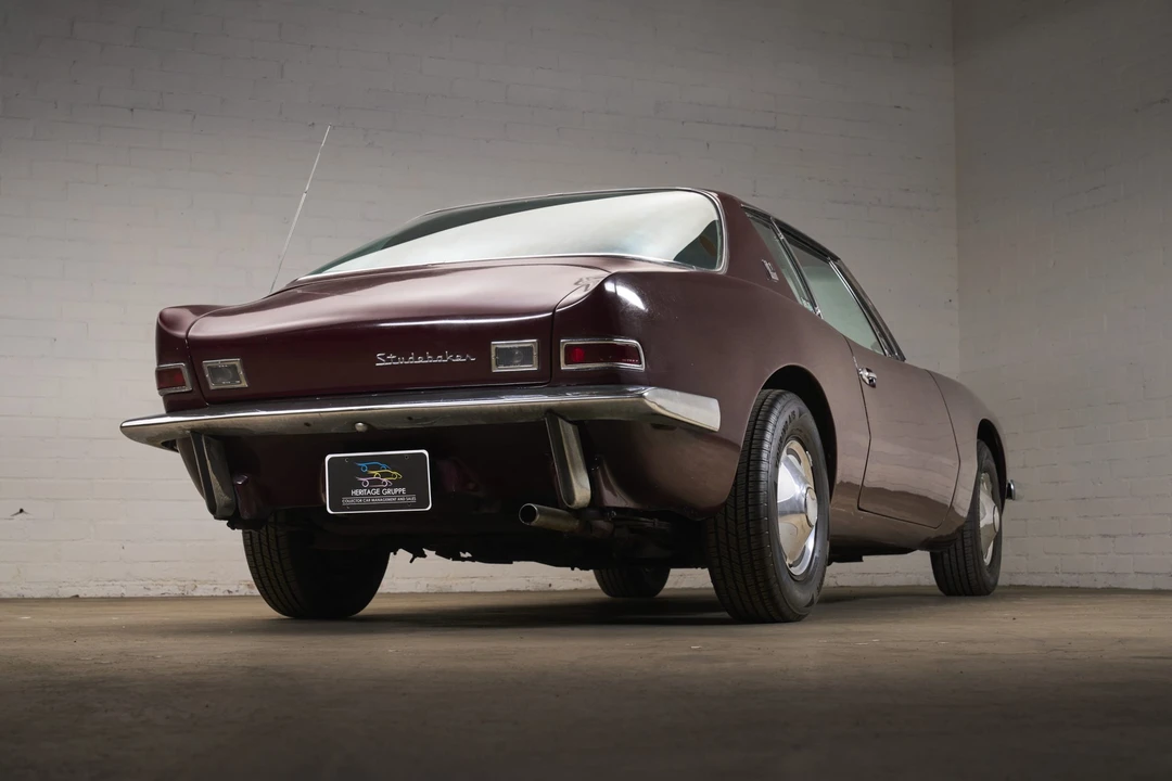 1964 Studebaker Avanti - Image 29 of 31