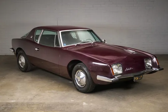 1964 Studebaker Avanti - Image 4 of 31