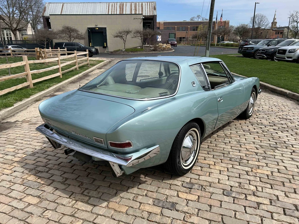 1964 Studebaker Avanti - Image 11 of 31