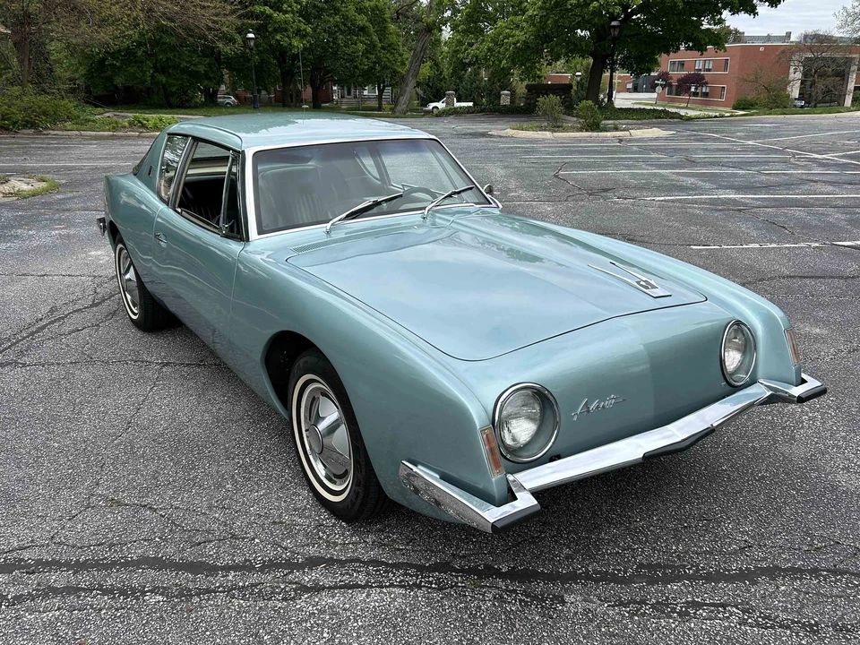 1964 Studebaker Avanti - Image 13 of 31