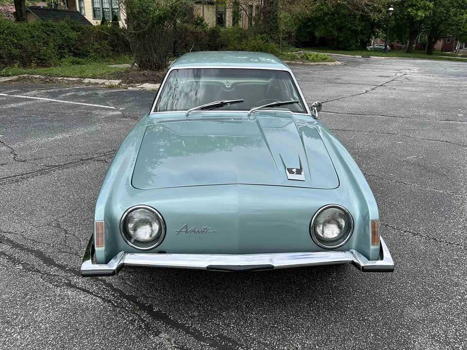 1964 Studebaker Avanti - Image 16 of 31