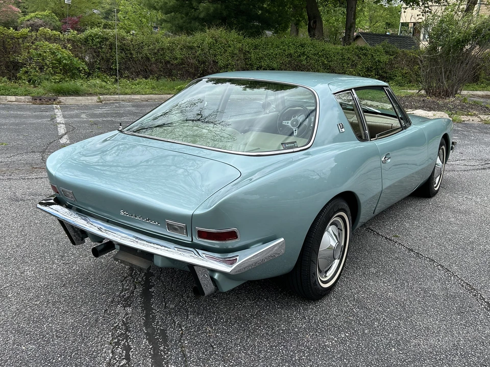 1964 Studebaker Avanti - Image 22 of 31