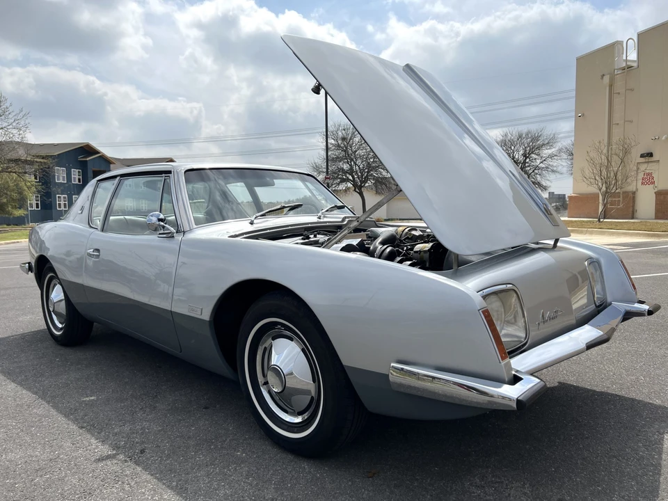 1964 Studebaker Avanti - Image 26 of 31