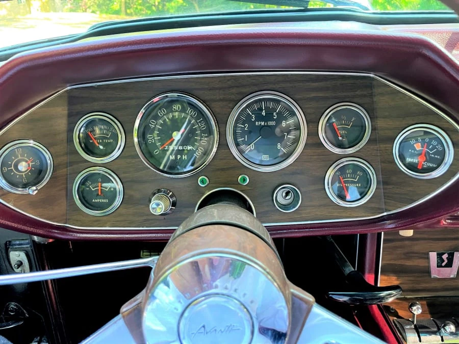 1964 Studebaker Avanti - Image 6 of 20