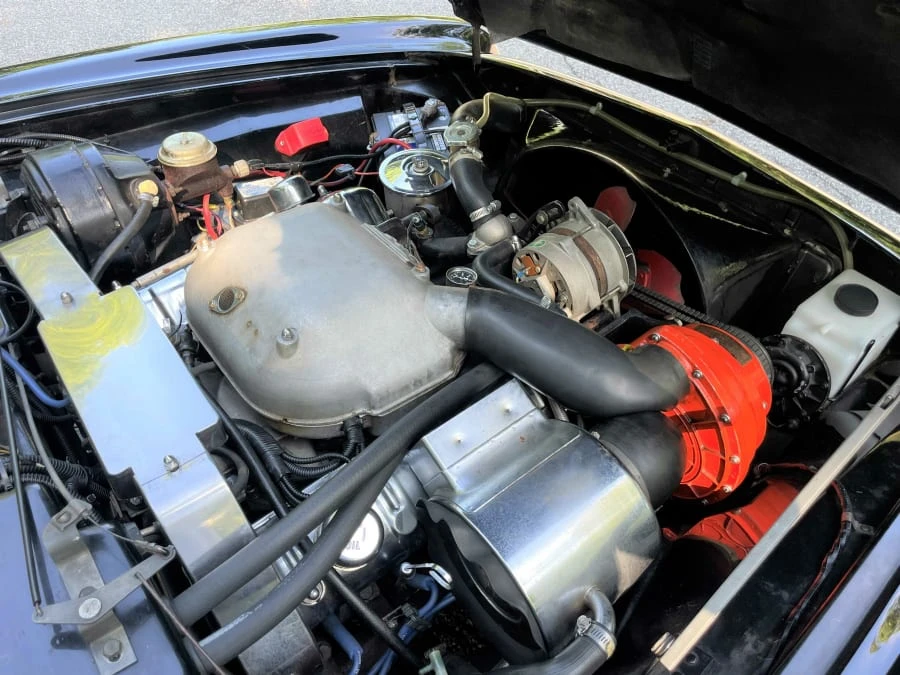 1964 Studebaker Avanti - Image 16 of 20