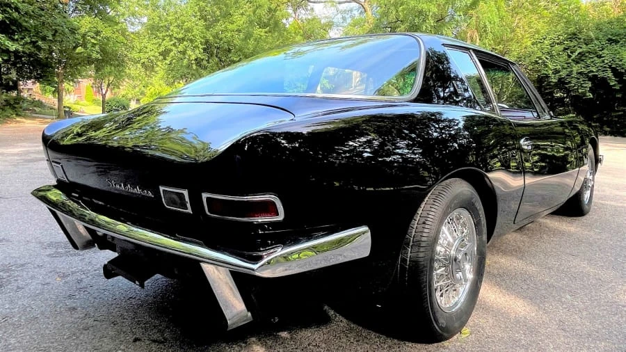1964 Studebaker Avanti - Image 19 of 20