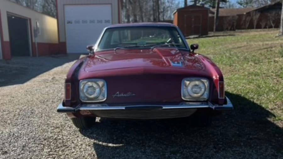 1964 Studebaker Avanti - Image 3 of 11