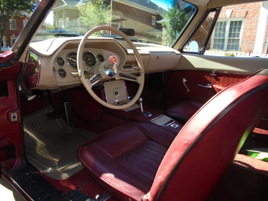 1964 Studebaker Avanti - Image 4 of 7