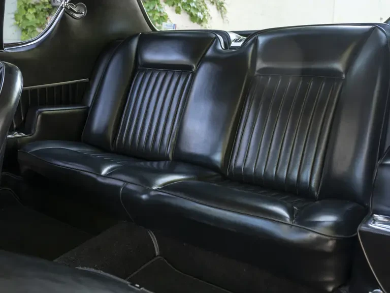 1964 Studebaker Avanti - Image 27 of 31