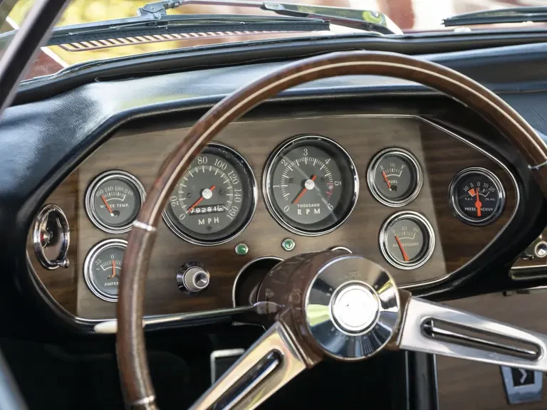 1964 Studebaker Avanti - Image 15 of 31